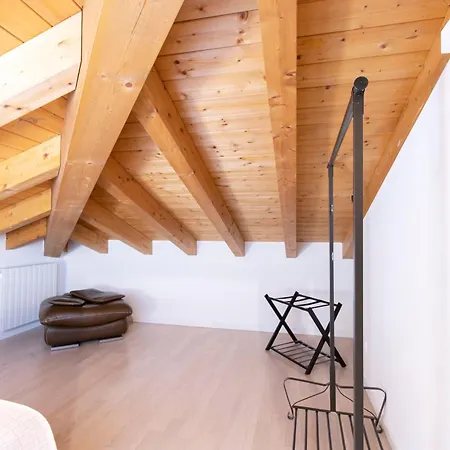 Daste Dream House Apartment