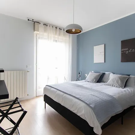 Daste Dream House 公寓 *