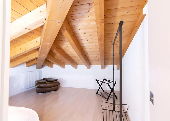 Daste Dream House Apartment